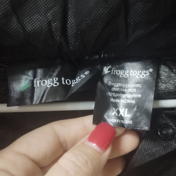 Frog toggs jacket never worn - Picture 3 of 3